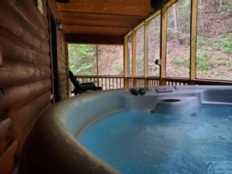 Beary Tale! Your Happily Ever After Starts Here! Sevierville Ngoại thất bức ảnh